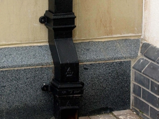 Cast-Iron-Rainwater-19